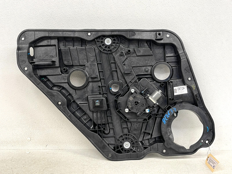 ⭐2021-2025 HYUNDAI ELANTRA REAR LEFT DOOR WINDOW REGULATOR MOTOR OEM LOT2677