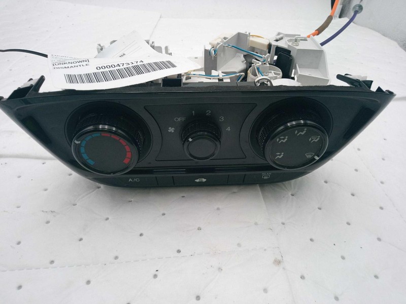 Used A/C Selector Switch fits: 2020 Honda Hr-v US market manual temperature cont