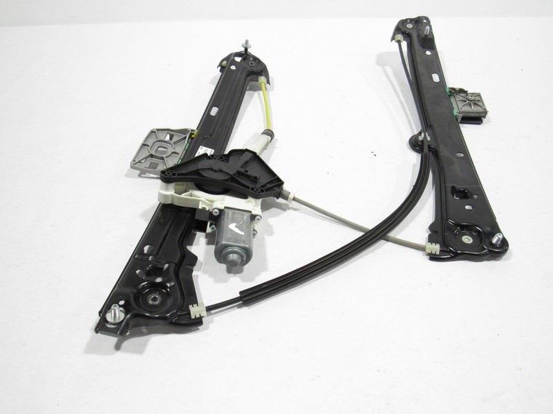 Audi RS7 C8 2022 Front Right Passenger Door Window Regulator W/ Motor 19-24 ;:O