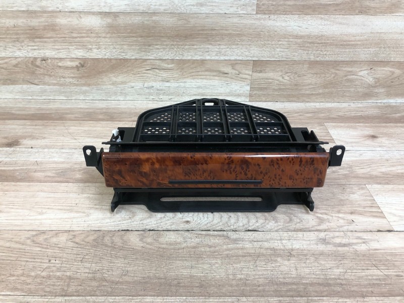 BMW OEM E39 525 528 530 540 M5 FRONT RADIO WOOD PANEL BRACKET BEZEL COVER 97-03
