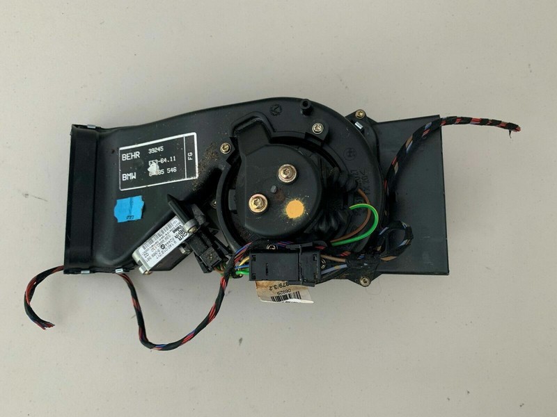 00 01 02 03 04 05 06 BMW E53 X5 REAR CLIMATE CONTROL HVAC BLOWER UNIT OEM