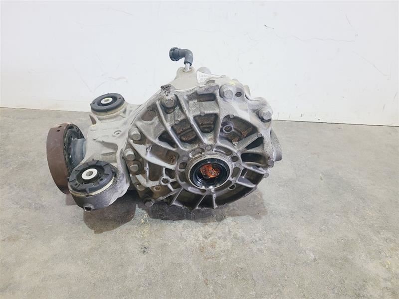 Carrier Rear Axle 3.0L Fits 16-19 XF 570357