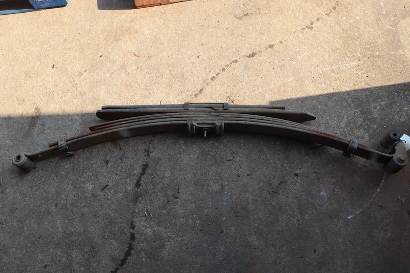 2011-2016 FORD F250 SD 4WD CREW CAB REAR LEFT SIDE SUSPENSION LEAF SPRING OEM