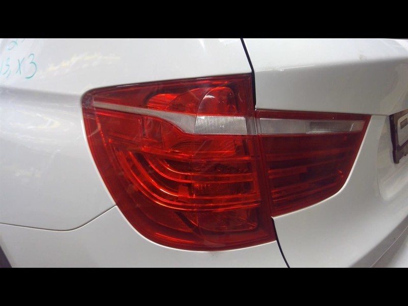 Driver Tail Light Quarter Mounted Halogen Headlamps Fits 11-17 BMW X3 1569485