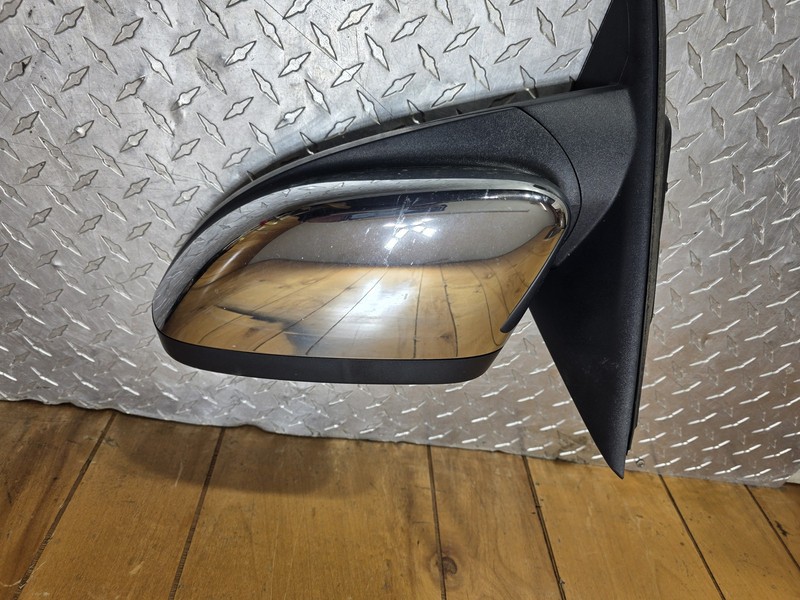 2010-2019 Ford Taurus Driver Left Side Mirror Chrome Cover Nice Oem Tested