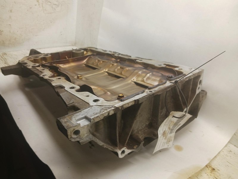 10-'24 TOYOTA 4 RUNNER upper Oil Pan 4.0L OEM 1 Year Warranty!