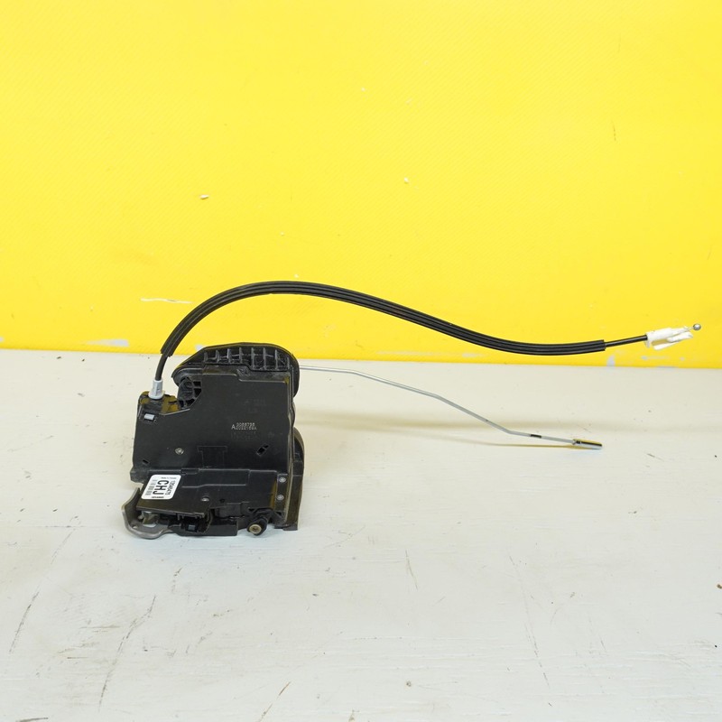 2018-2024 CHEVROLET TRAVERSE FRONT LEFT SIDE DOOR LOCK LATCH ACTUATOR 13546475