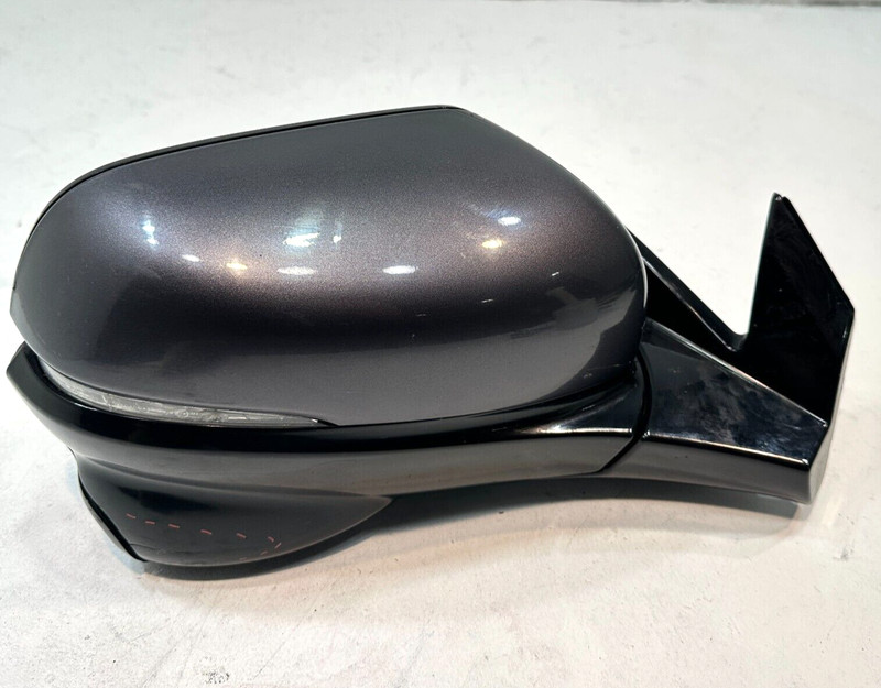 2016-2018 Honda Pilot Front Right Side Rear View Mirror w/Camera *NH797M* OEM