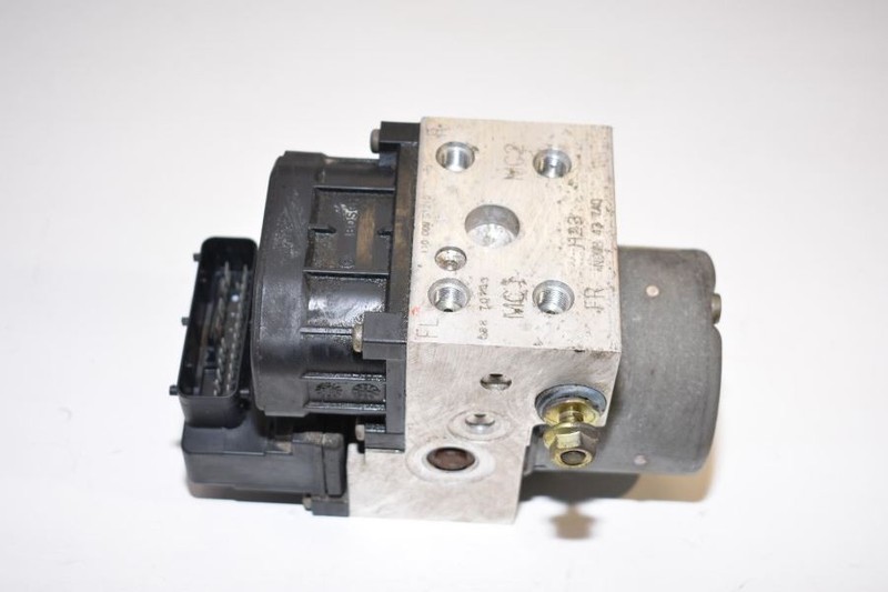 2001-05 MAZDA MIATA MX-5 1.8L AT ANTI-LOCK BRAKE SYSTEM , ABS PUMP OEM