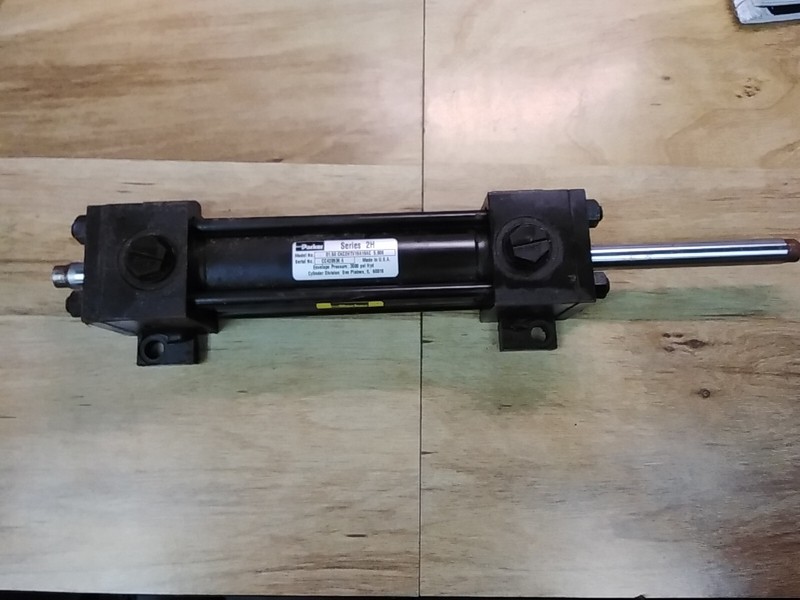Parker Ser. 2H 01.50 CKC2HTV19A19AC 5.000 Cylinder