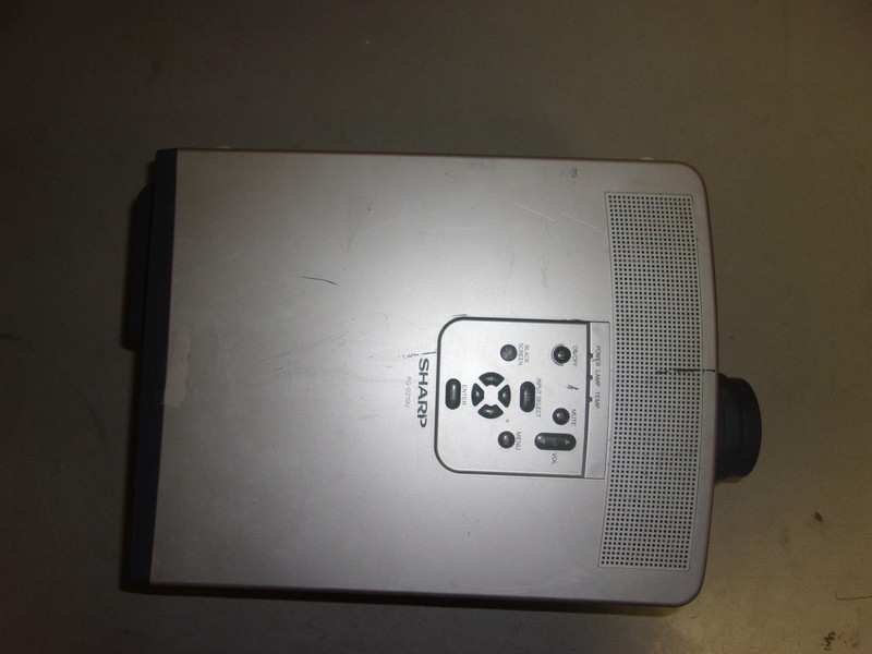 Sharp PG-D210U Projector *FREE SHIPPING*