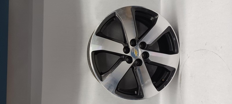 20-'23 CHEVROLET TRAVERSE Wheel 20x8 6 spoke OEM