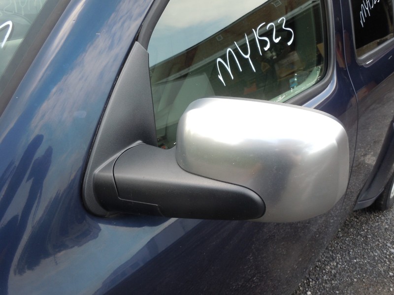 2006 2007 Chevrolet HHR Power Door Mirror Driver Left Satin Chrome