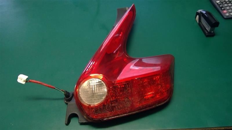 Passenger Tail Light Quarter Panel Mounted Fits 11-14 JUKE 418204