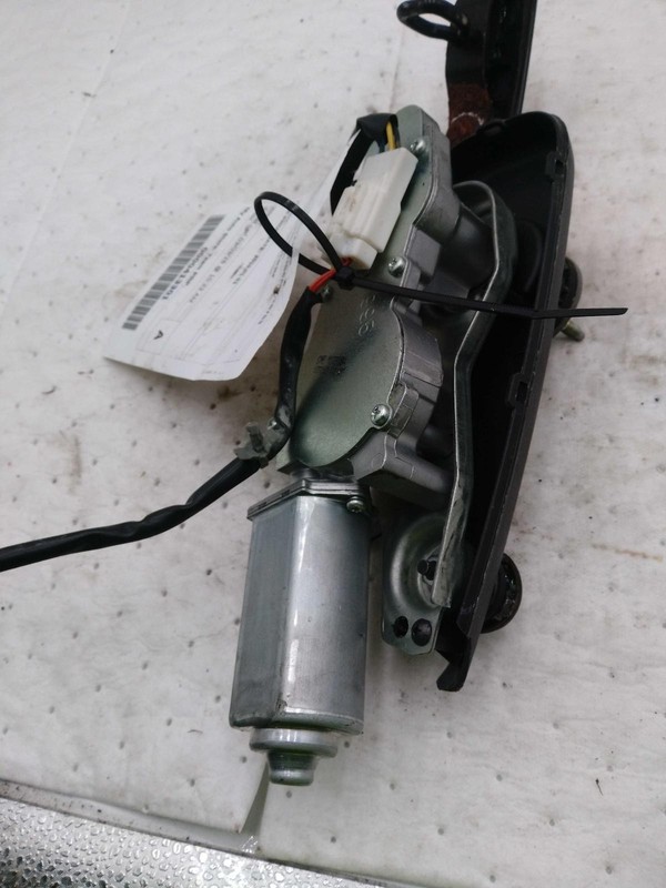 Used Back Glass Wiper Motor fits: 2010 Nissan PathfinderGrade B