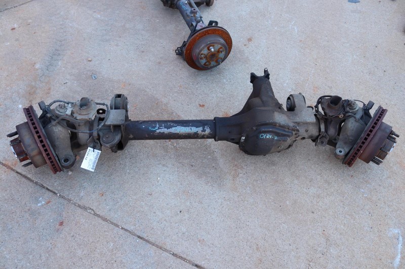 2011-2012 FORD F250 SD CREW CAB 4X4 SRW FRONT AXLE BEAM DIFF 3.73 RATIO OEM