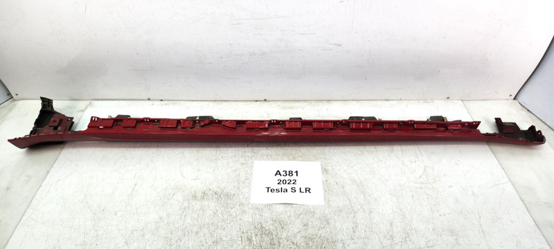 ✅21-25 OEM Tesla Model S Right Passenger Side Skirt Rocker Panel Shell Red PPMR*