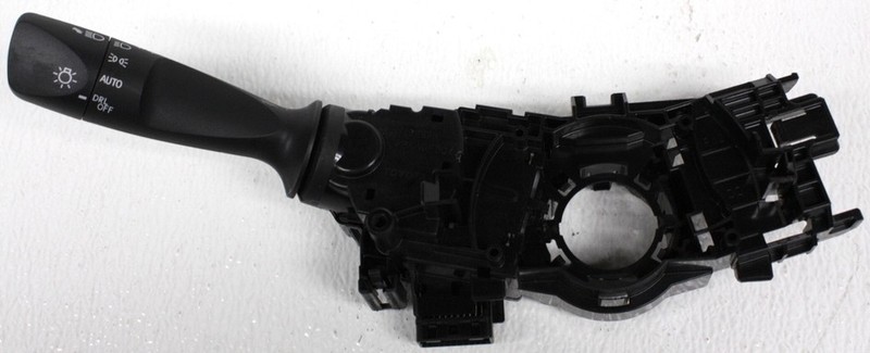 OEM Avalon, Corolla Sedan, Highlander, Rav4 Column Lamp Switch 84140-02840
