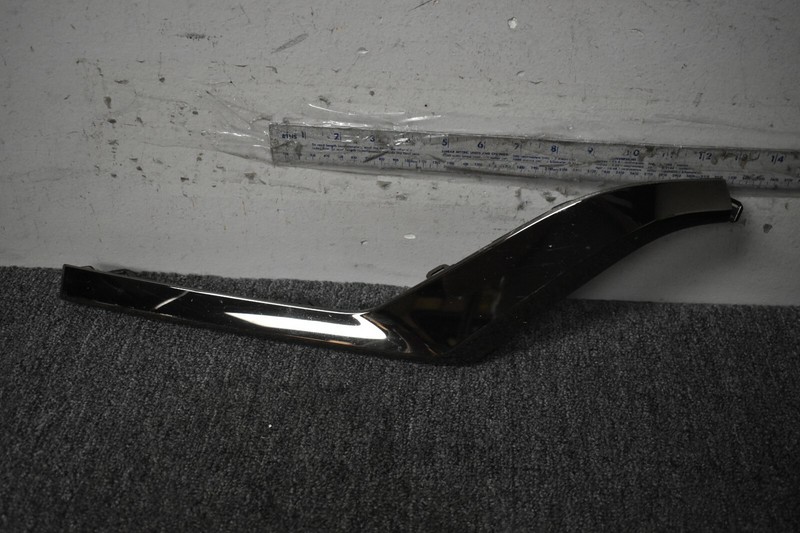 2019 INFINITI QX80 OUTER MOLDING FACTORY OEM