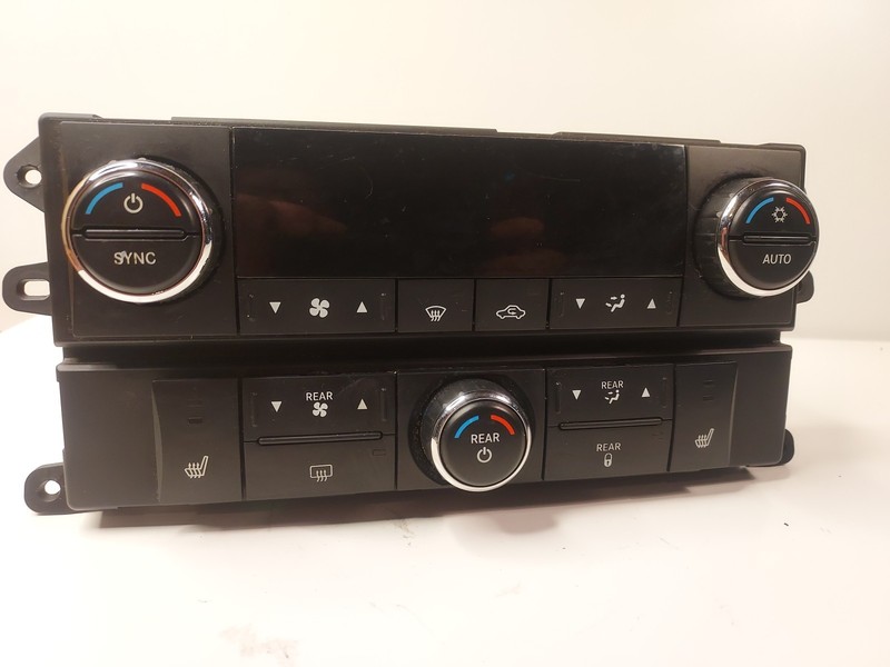 Dodge Grand Caravan digital CLIMATE CONTROL AC HEAT 08-10 Town P55111807AI OEM
