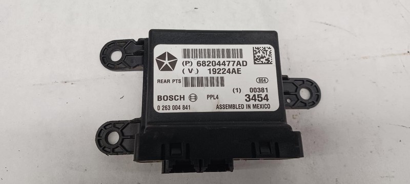 14-'15 JEEP GRAND CHEROKEE rear park assist control module OEM