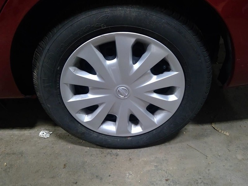Wheel Cover HubCap 15" Sedan Fits 12-19 VERSA 1760374