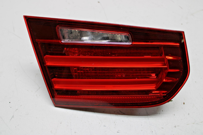 BMW 328 320 F30 REAR LEFT DRIVER SIDE INNER TAILLIGHT LIGHT LAMP OEM 2012-2015