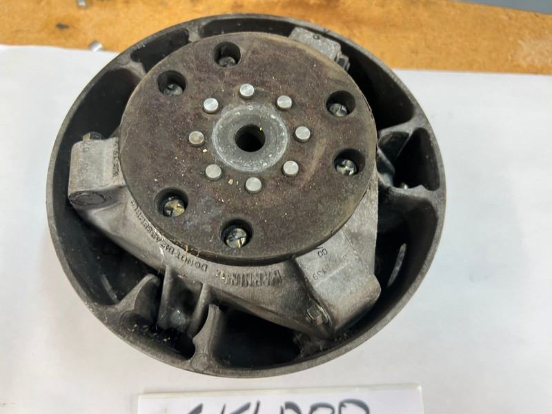 Ski-doo MXZ 500 TRA Clutch Assy2001 model 417222369