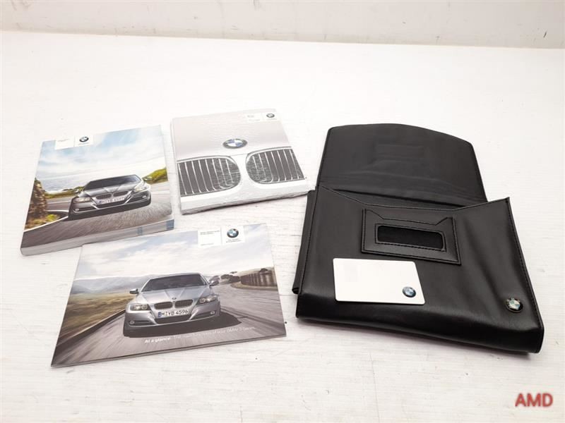 2011 BMW 335i 335xi 328xi 328i E90 Sedan Owners Manual Booklet 01412604582