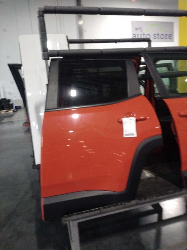 2017 Jeep Renegade Left Door Orange 4DR SUV OEM Used Part 72385