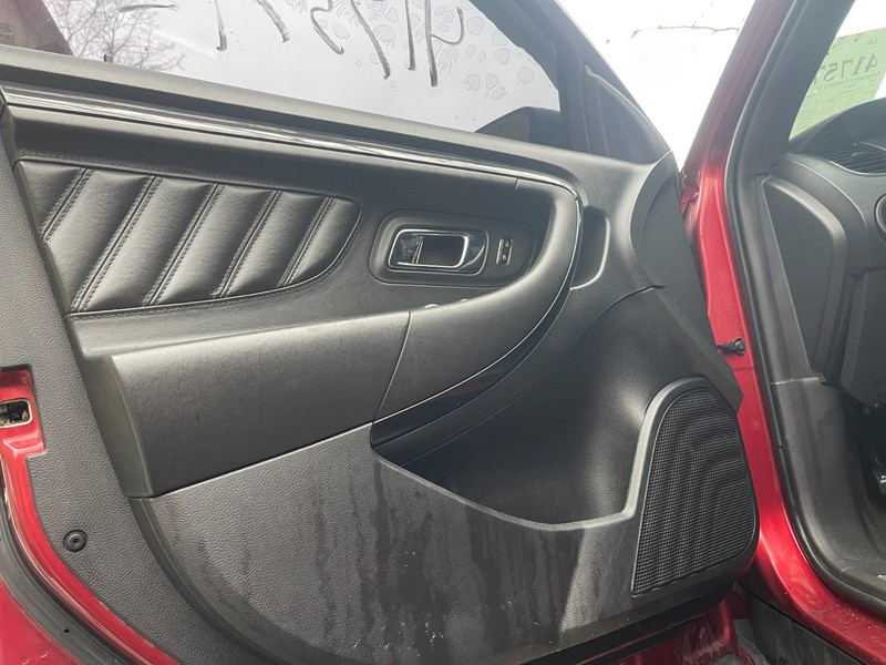 13-19 Ford Taurus Front Door Trim Panel Left Driver Side Black OEM SHO