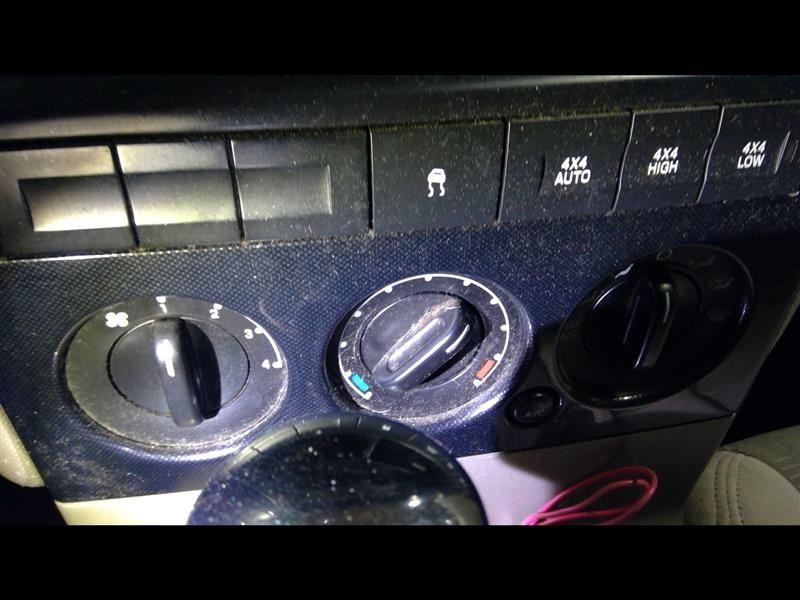 Temperature Control Front Dash Fits 02-06 EXPLORER 1068882
