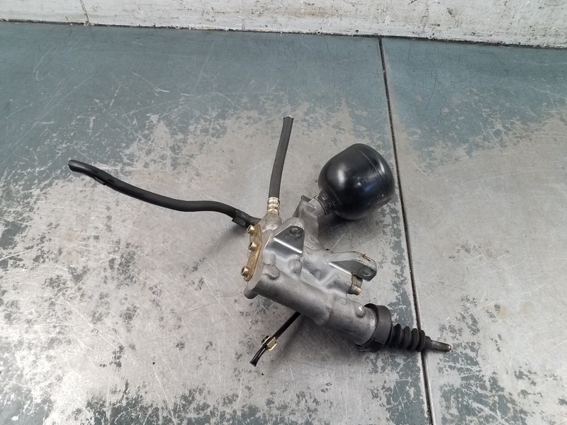 2007 Porsche 911 997 Turbo Clutch Slave Cylinder / Accumulator #4019 VV3