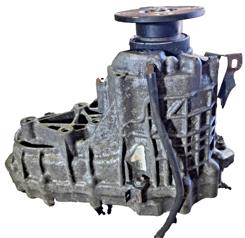 2014 2024 Infiniti Q50 Q60 AWD 4x4 Front Transfer Case OEM 331004GA0A x