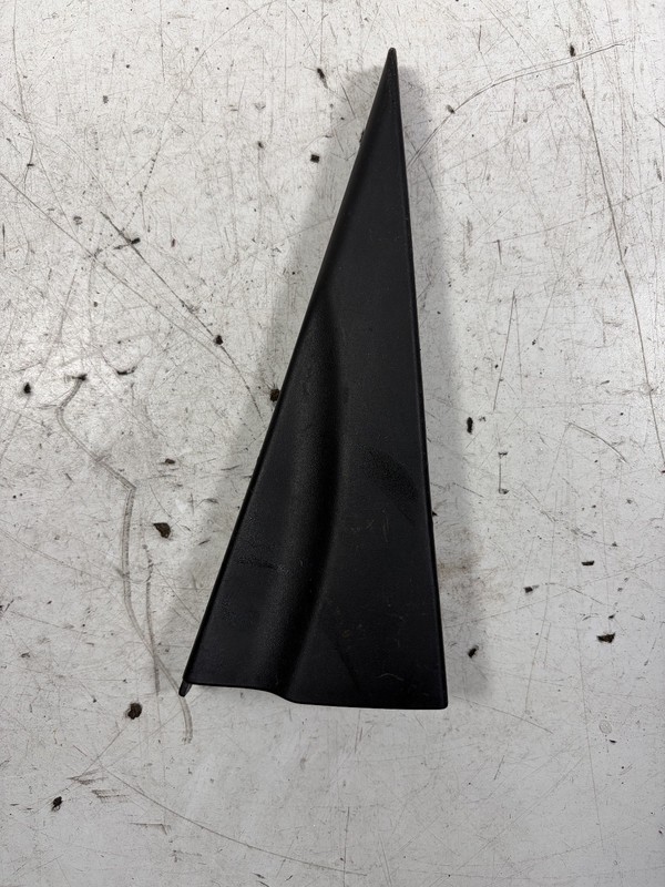 07-08 Honda Fit Right Rear Door Quarter Corner Trim 72940-SAA-003ZA OEM
