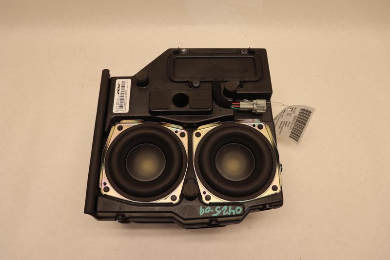 2014-2020 INFINITI QX60 REAR AUDIO STEREO SUB WOOFER SUBWOOFER BOX BOSE OEM