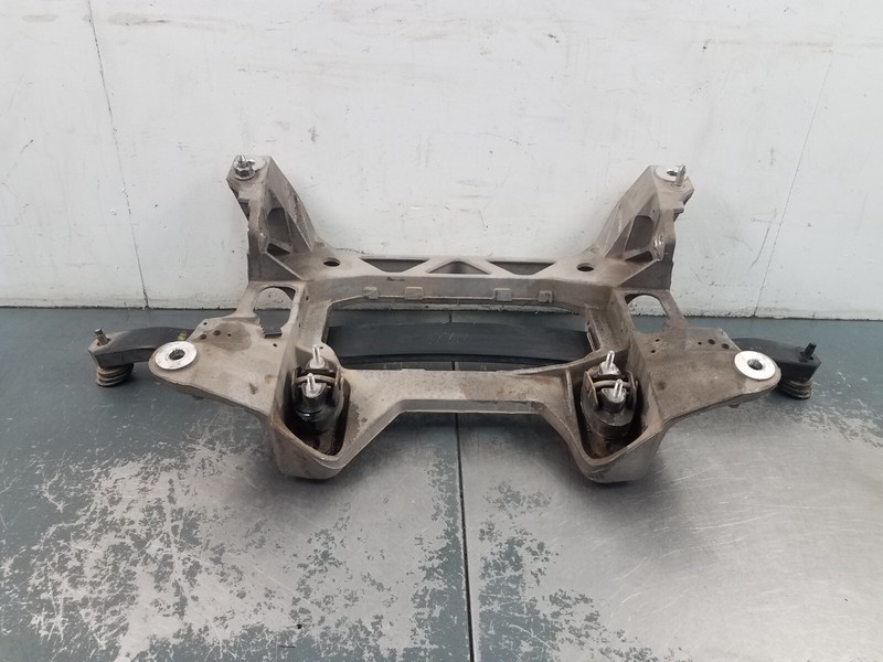 2011 Chevy Corvette C6 Grand Sport Rear Sub Frame / Mono Leaf Spring #9186 P6