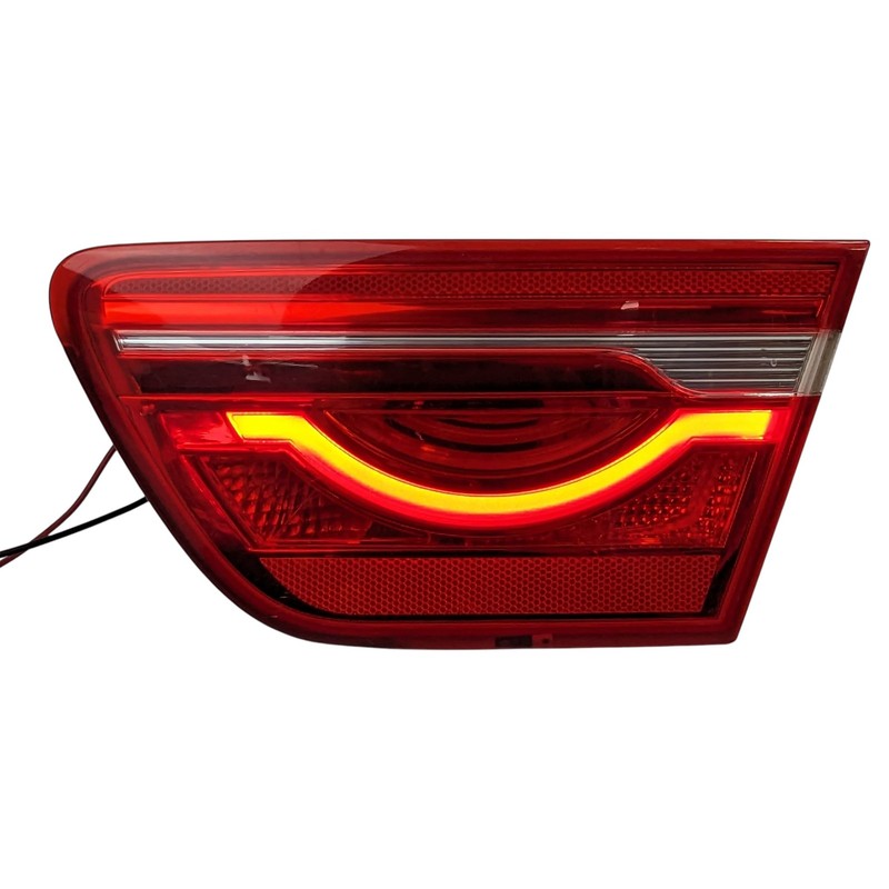 2017 - 2019 JAGUAR XE REAR RIGHT PASSENGER SIDE INNER TAILLIGHT LIGHT LAMP OEM