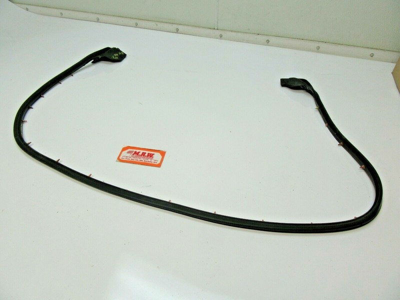 DOOR RUBBER SEAL WEATHER STRIP CAR DRIVER SIDE LEFT PANEL fr TOYOTA CELICA 94-99