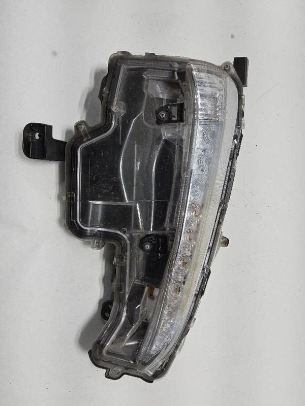 2017-2022 PRIUS PRIME Passenger Park Lamp-Turn Signal VIN FP 7th and 8th Digit