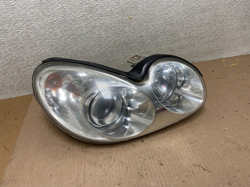 2002-2005 Hyundai Sonata Right Passenger Headlight Halogen Oem AA0408 DW