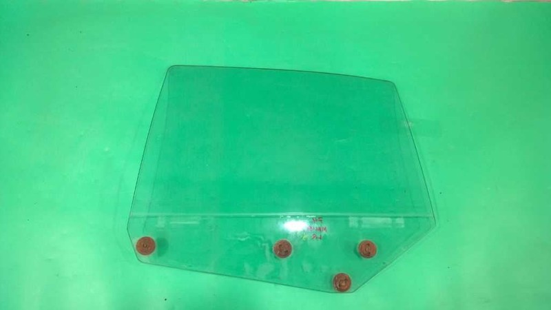 73-77 MALIBU REGAL CUTLASS SDN DRIVER LEFT REAR WINDOW DOOR GLASS OEM 3270-7