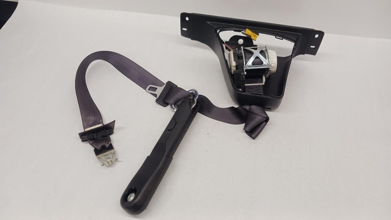 11-'12 CHEVROLET SILVERADO 1500 Extended Cab front passenger seat belt OEM