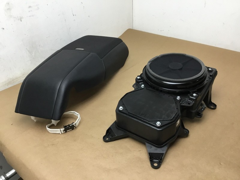 Lexus LC500 2018 Rear Speaker Subwoofer Bass Mark Levinson W/ Cover 18-21 :O