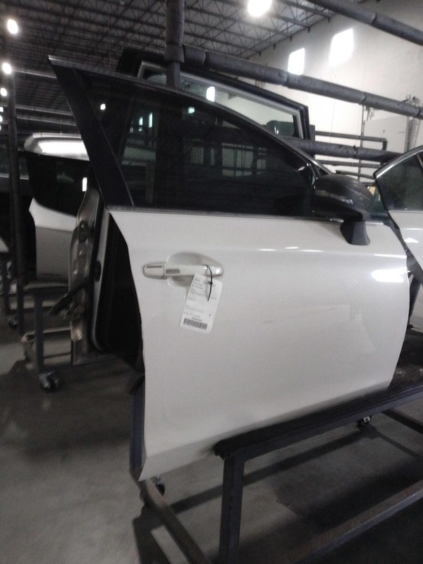 2019 Subaru Legacy Right Door White 667486 Used with Scuffs 97000 Miles