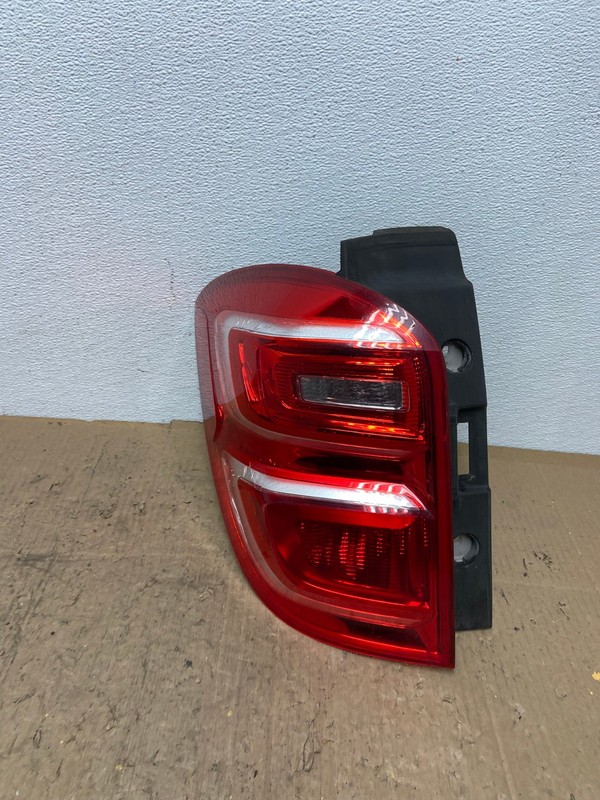 2016 to 2017 Chevrolet Equinox Left Driver Lh Side Tail Light OEM AC0231 LK