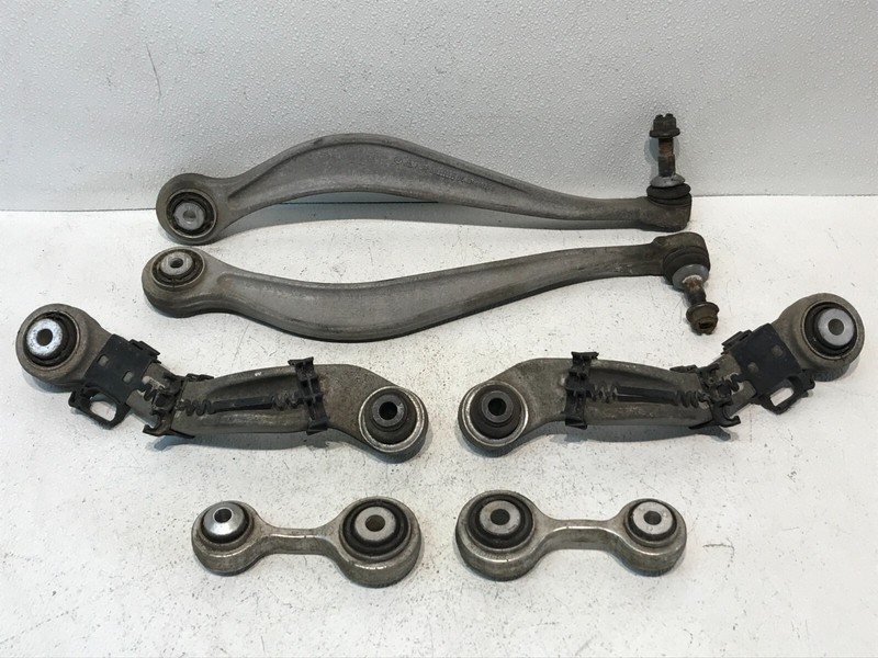 09-15 BMW 740i Rear Left Right Lower Suspension Control Arm OEM Set