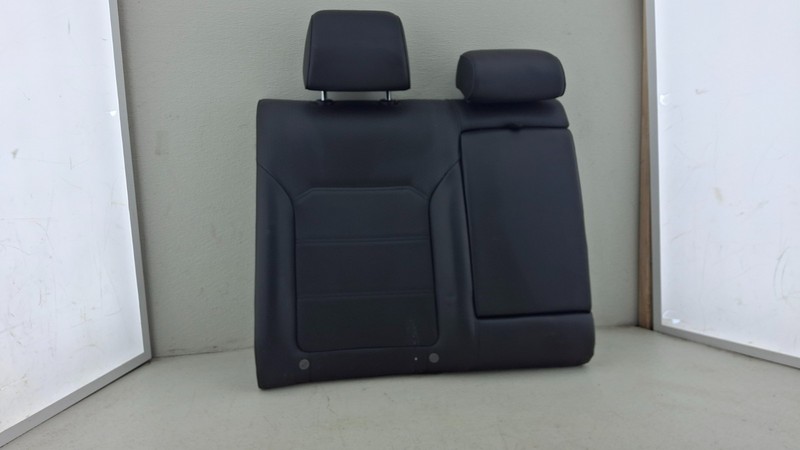 2012-2015 Volkswagen PassatOEM Rear Right Seat Upper Cushion Black Leather