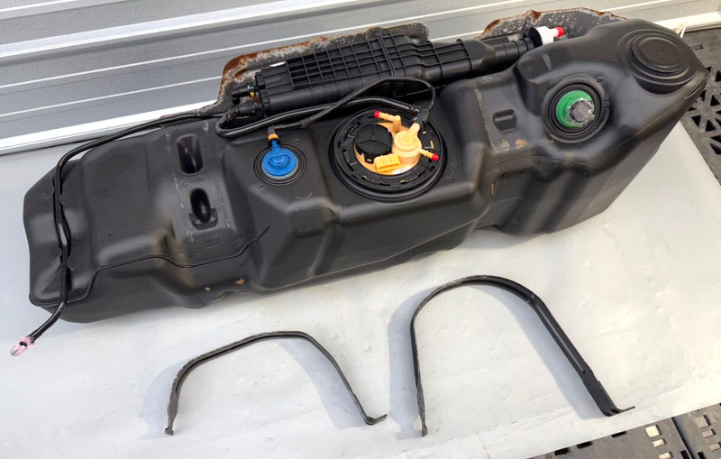 ✅2019-2025 RAM 1500 OEM FUEL TANK 26-GALLON 5.7L GAS RESERVOIR w/FUEL PUMP 5TH