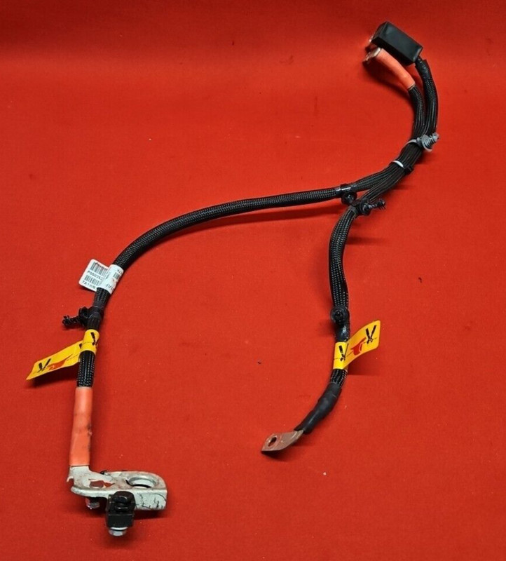 2013 - 2019 Fiat 500e EV Electric 12V Positive Battery Cable Jumper 05035231AF